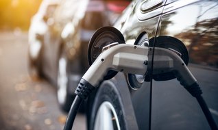 Elektrikli araçta ikinci ele dikkat