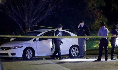 Shooting leaves 5 dead, including police officer, in U.S. state of North Carolina