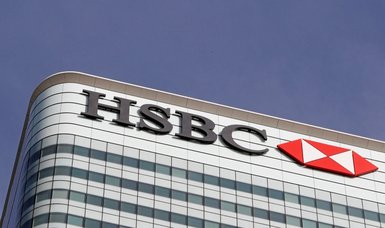 HSBC shuts more UK branches as banking goes online