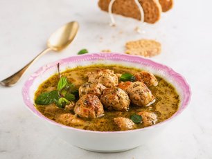 Hindi Köfteli Çorba