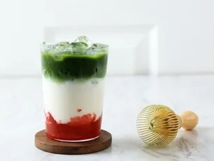 Strawberry Matcha Iced Latte