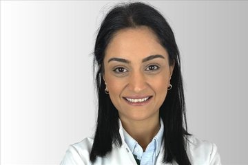 Hibrit diş protezleri fonksiyonel, estetik ve psikolojik avantaj sağlıyor