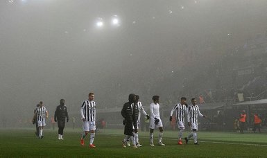 Juventus edge past Bologna in the fog