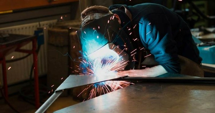 Almanya’da üretici enflasyonu beklenenden daha fazla düştü