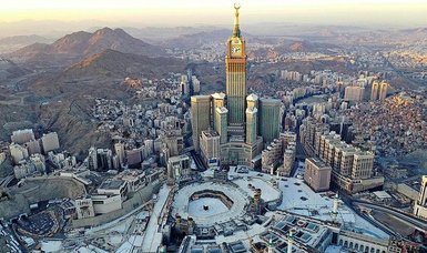Mecca moves to online education due to heavy rain warnings