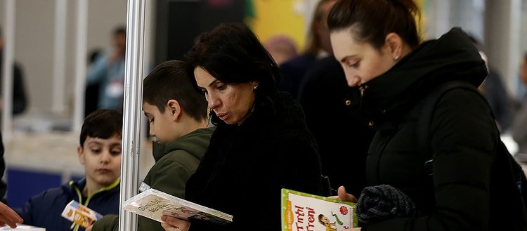 ’Uluslararası Avrasya Kitap Festivali’ni binlerce kişi ziyaret etti