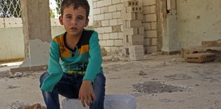 Madaya’da açlık bağışlarınızla bitsin