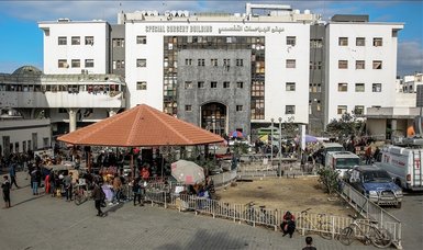 50 Palestinians killed, 180 detained in Israeli raid on Gaza hospital