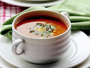 Baharatlı Kırmızı Mercimek Çorbası Tarifi