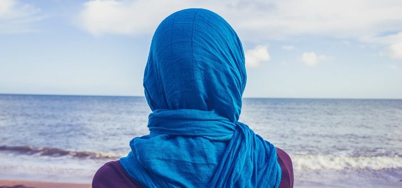 1 IN 4 MUSLIM WOMEN WEARING HEADSCARF SHOVED ON NYC SUBWAY: SURVEY