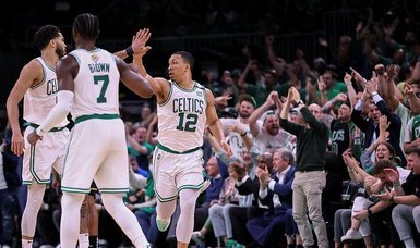 Boston Celtics outmuscle Golden State Warriors to take 2-1 Finals lead