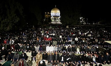 70,000 Palestinians perform Tarawih prayers at Al-Aqsa Mosque despite Israeli restrictions