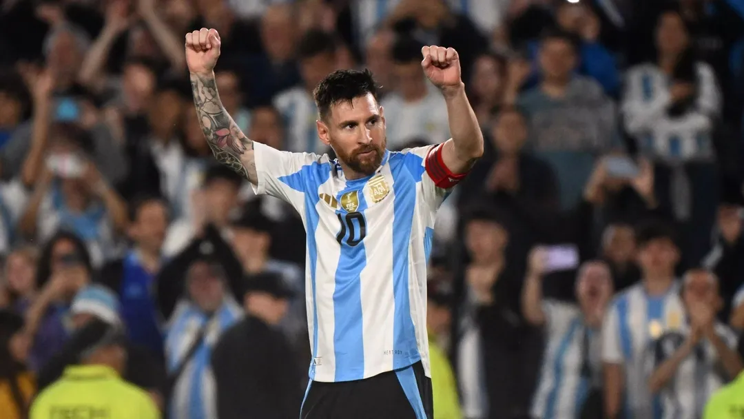 39 YAŞINDAKİ LIONEL MESSI, ARJANTİN’İN 6 EKİM’DE BENİN İLE YAPACAĞI HAZIRLIK MAÇINDA MİLLİ FORMAYA VEDA EDECEK.