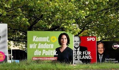 German left-wing parties uncertain over coalition chances