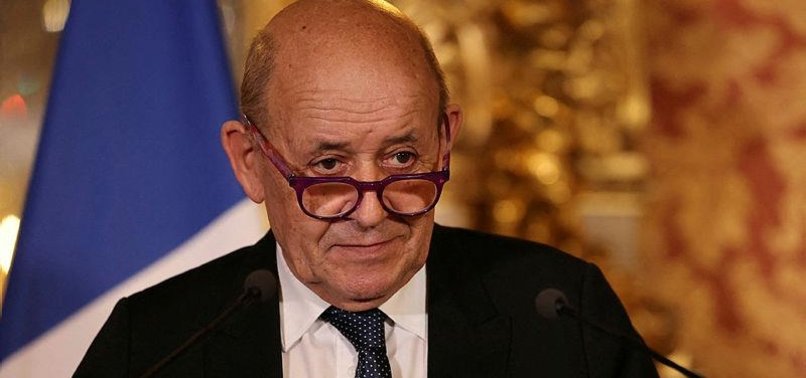 FRENCH FM JEAN-YVES LE DRIAN ACCUSES RUSSIAN MERCENARIES OF DESPOILING MALI