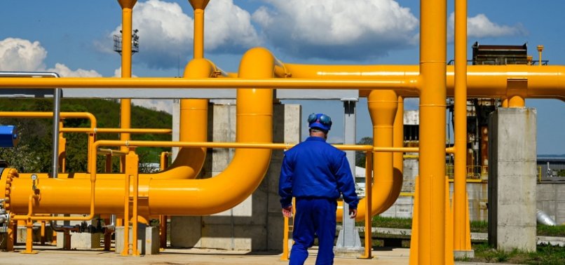 RUSSIA SANCTIONS WEST EUROPEAN GAZPROM UNITS AND OWNER OF POLISH PART OF GAS PIPELINE