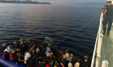 Turkish forces rescue 374 more irregular migrants in Aegean Sea