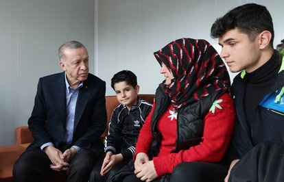 ErdoğanahrefindexmusiadclasstkktLnktargetblankMÜSİADakonteynerkentiniziyaretetti
