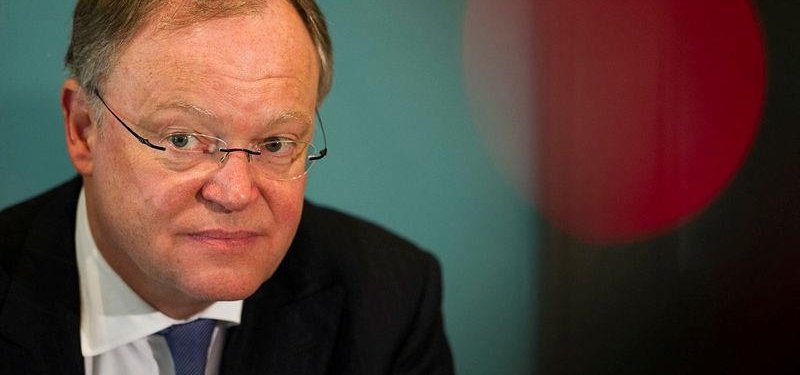 German state premier on defensive over close ties with VW
