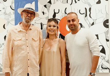 Yeni eserlerini görücüye çıkardı