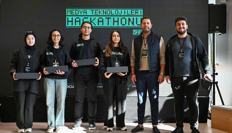 Arabica Coffee House’tan Gençlere Ve Teknolojiye Güçlü Destek