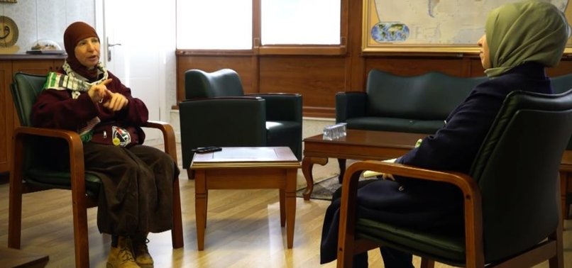 ISRAELI-BORN JEW ZOHAR CHAMBERLAIN REGEV CONVERTS TO ISLAM