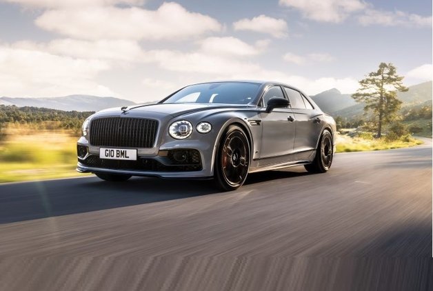 BENTLEY FLYING SPUR DAHA SPORTİF OLDU