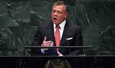 Jordanian king meets UNRWA chief, calls for support to humanitarian organizations