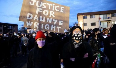 Calls for US police reform at fresh protest over Daunte Wright killing