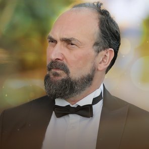 Kubilay Tuncer  – Kimdir