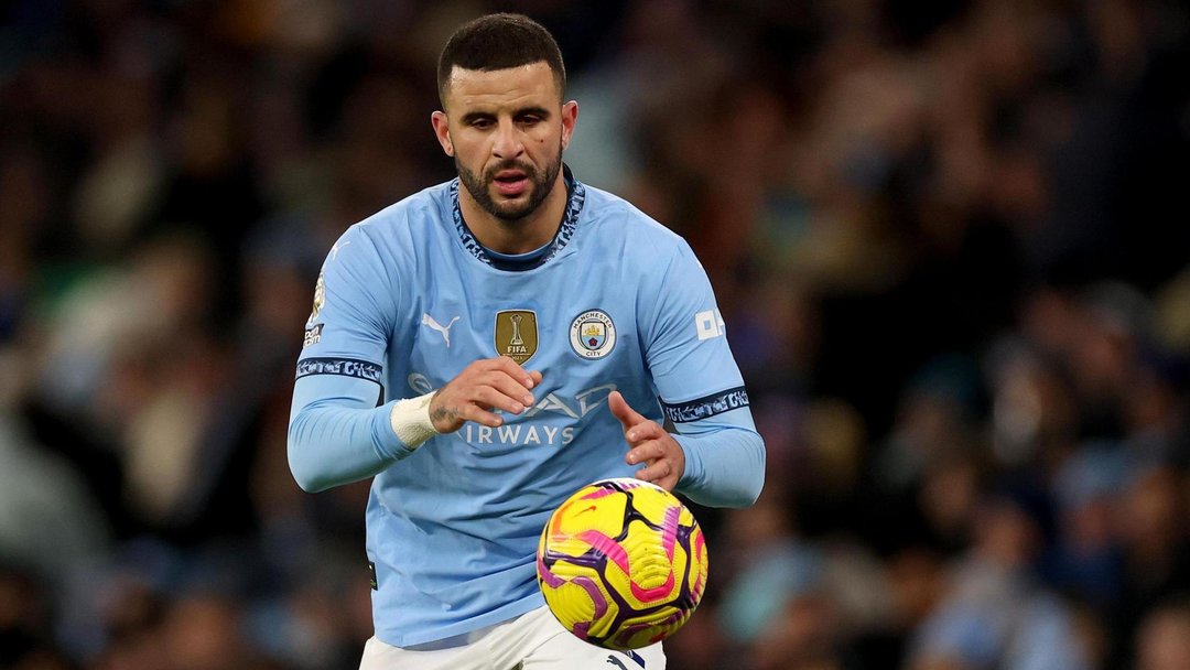 KYLE WALKER BURNLEY’E İMZA ATTI