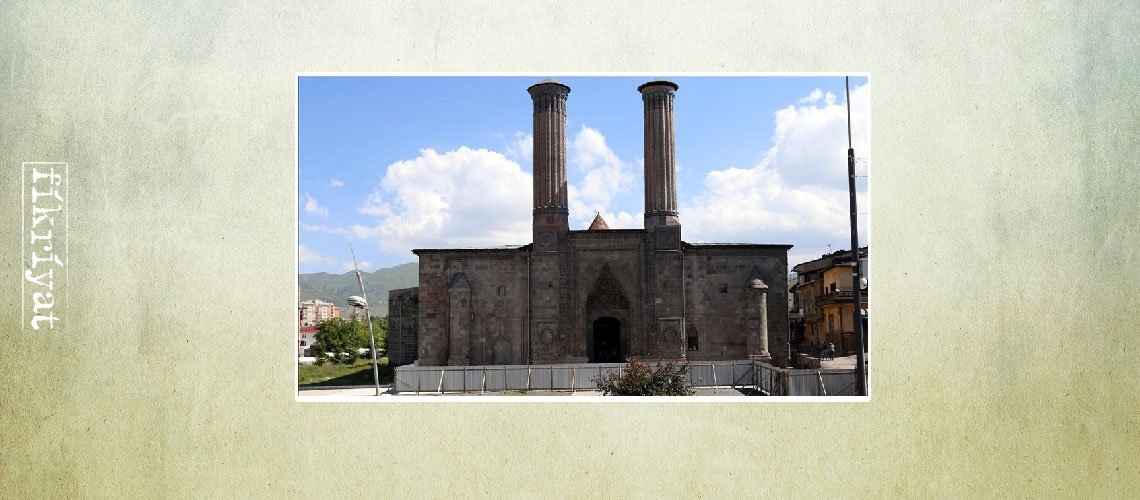 Çifte Minareli Medrese