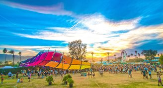Coachellaya Corona virüs engeli