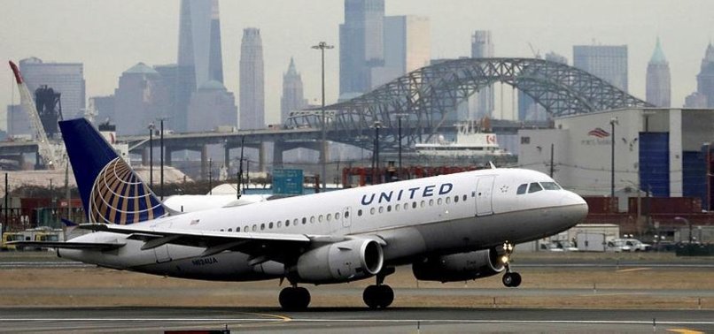 UNITED AIRLINES MAKES COVID-19 SHOTS COMPULSORY FOR U.S. EMPLOYEES