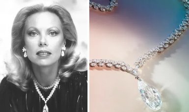 Christie's cancels sale of jewellery with Nazi links