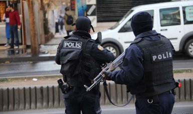 Turkish police detain 12 suspected Daesh/ISIS terrorists