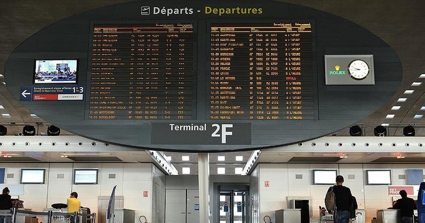 Fransa grevlerde rekor kırdı