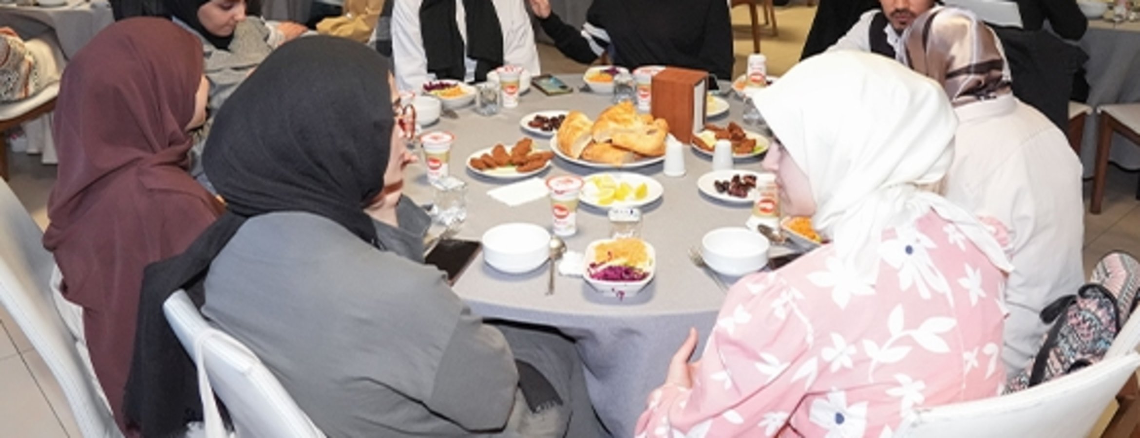 Balkanlar’dan Türkiye’ye öğrenime gelen öğrenciler ülkelerindeki ramazan coşkusunu anlattı