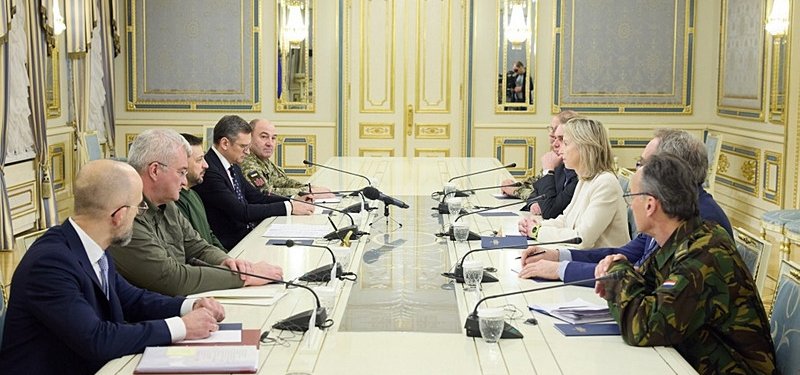 Dutch providing Ukraine with F-16 ammunition, drones, minister says