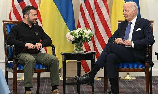 Biden apologizes to Zelensky for congressional delays to US aid