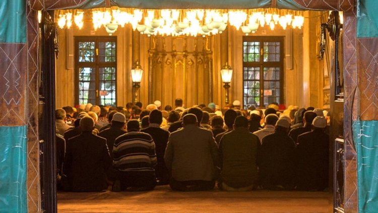 Sabah namazı ne zamana kadar kılınır? Sabah namazı vakti ne zaman çıkar?