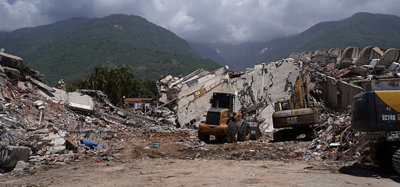 VENEZUELA EARTHQUAKE DEATH TOLL HITS 2,295 WITH OVER 11,000 INJURED