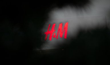 H&M shares tumble as CEO steps down