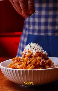 Mantarlı Ragù Soslu Makarna