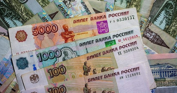 Rusya 5,6 trilyon ruble bütçe açığı verdi