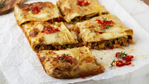 Sebzeli Krep Börek