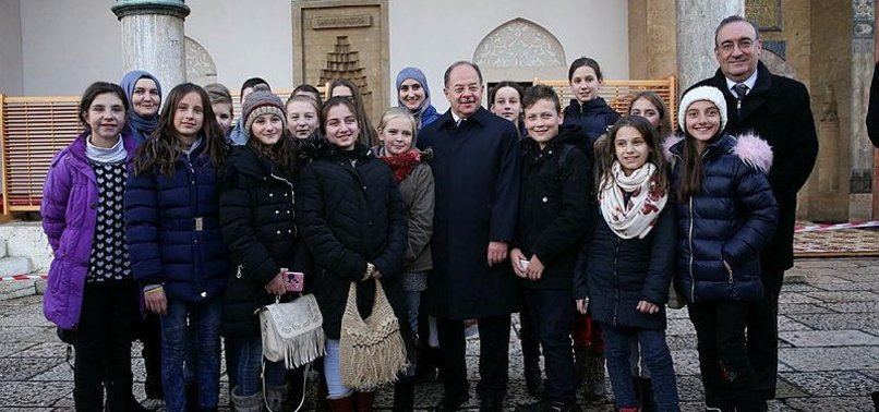 TURKISH DEPUTY PM MEETS STUDENTS IN BOSNIA-HERZEGOVINA