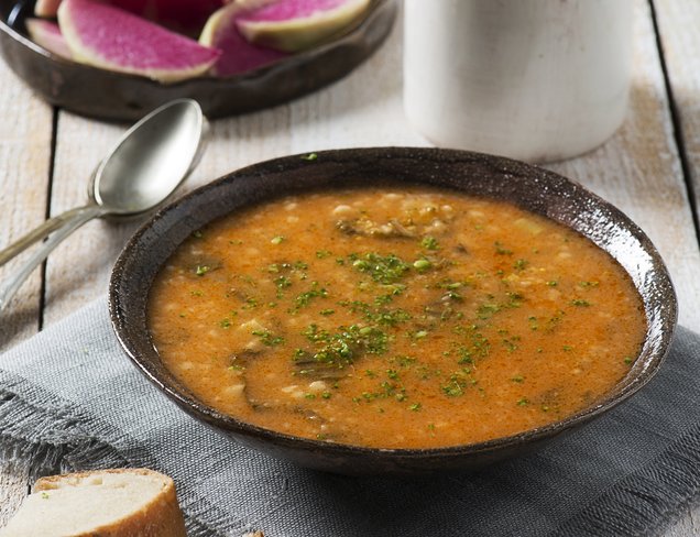 Sebzeli Tarhana Çorbası