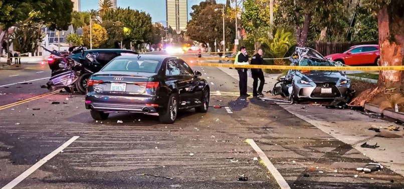 3 CALIFORNIA TEENAGERS KILLED IN CAR CRASH NEAR LOS ANGELES