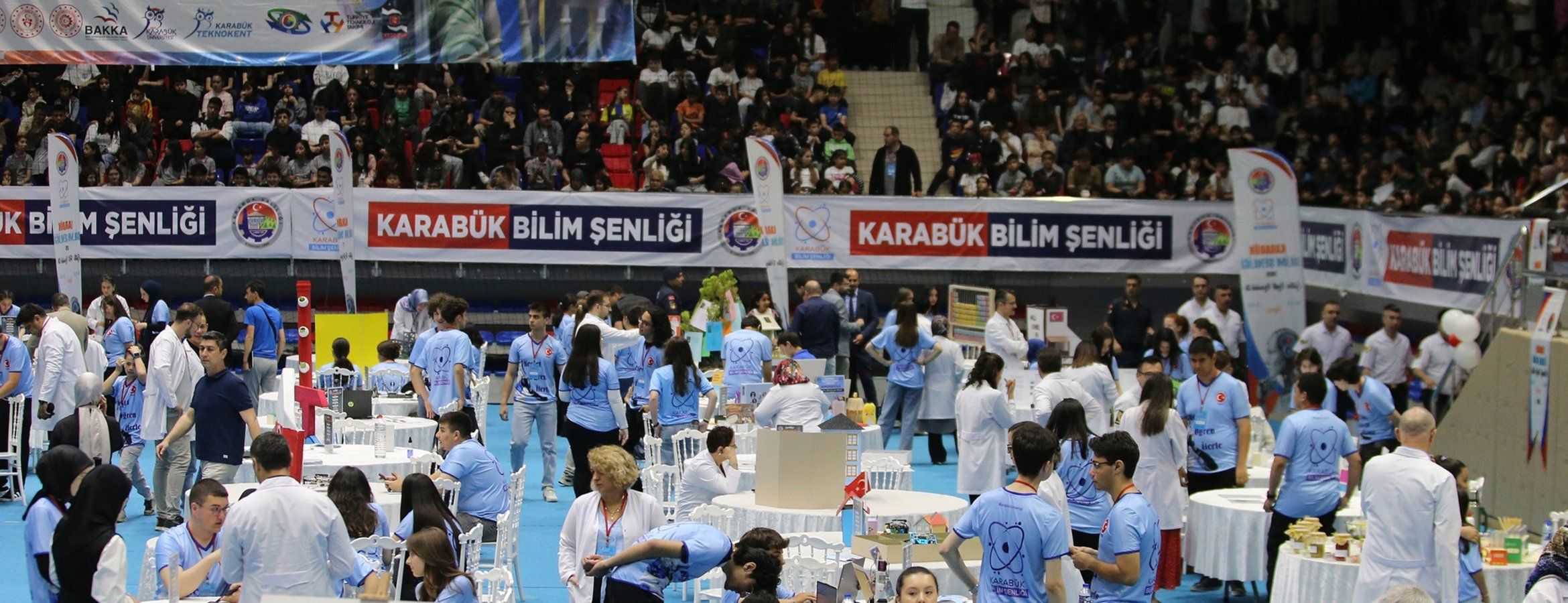 Bilim meraklısı çocuklar projelerini Karabük’teki şenlikte sergiledi
